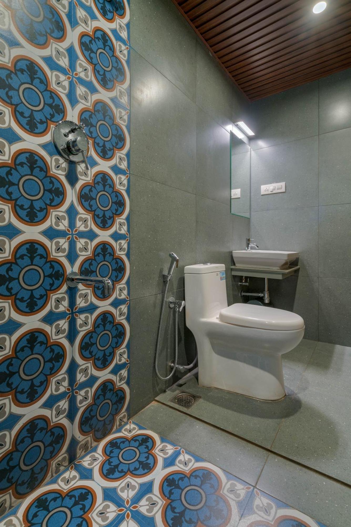 Aryaas Regent Hotel Kochi Exterior photo